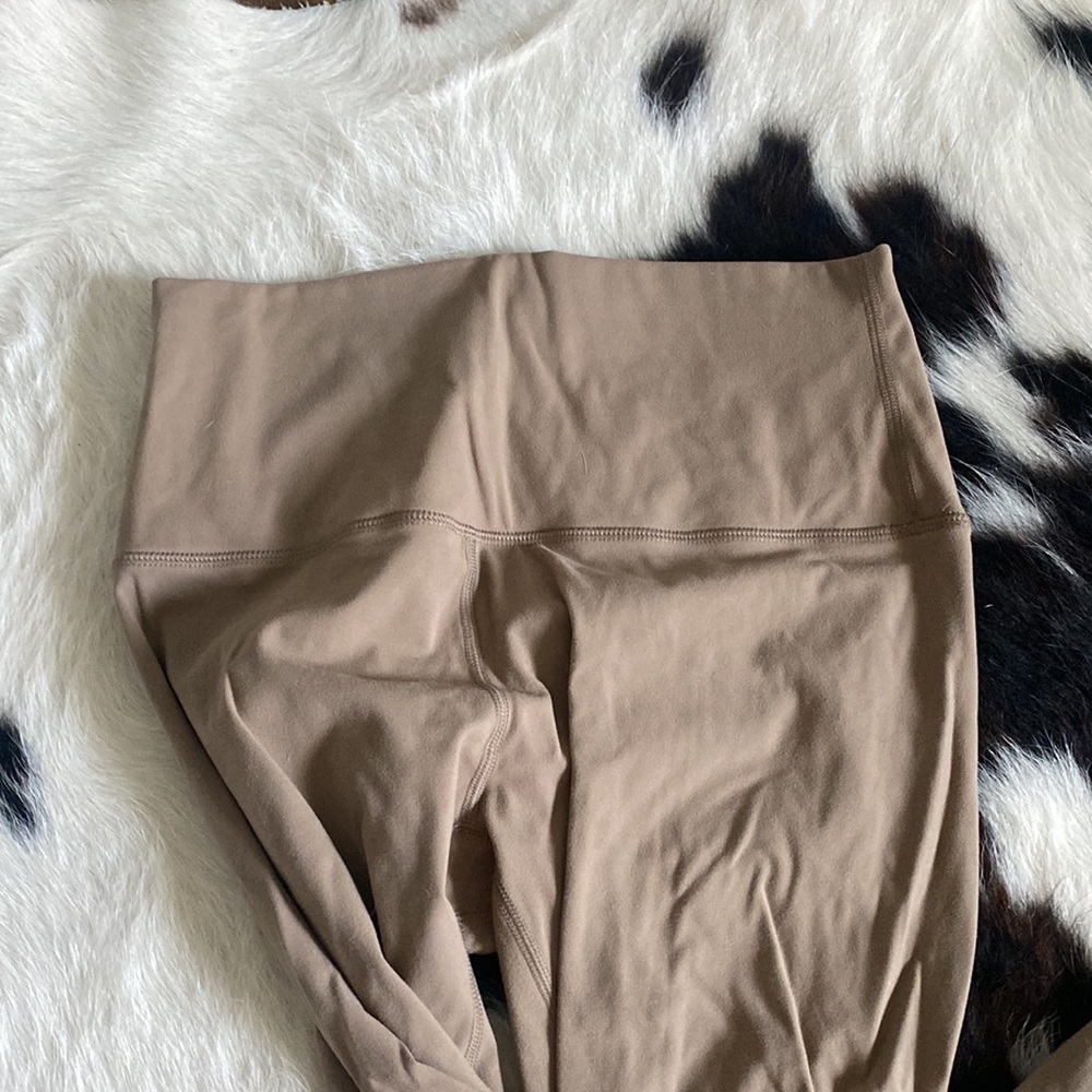 Tights - Picture 2 of 3
